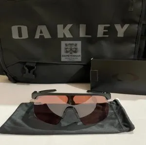 แว่นกันแดด Oakley Resistor OJ9010-15 Matte Black/Prizm Dark Golf แว่น Oakley แท้