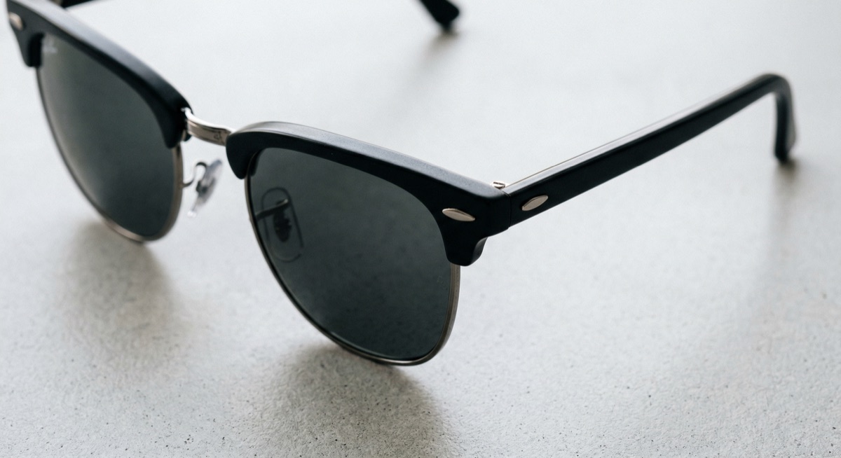 Rayban Clubmaster ทรงหน้าไหนเหมาะ คำตอบจากช่างแว่น 10 ปี 2026 Rayban Clubmaster ทรงหน้าไหนเหมาะ คำตอบจากช่าง