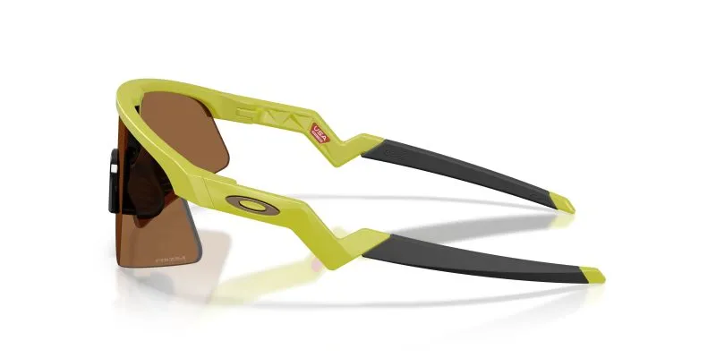 Oakley Resistor Sweep OJ9015-12 - Side View