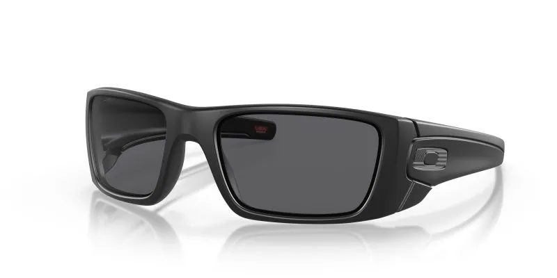 Oakley Fuel Cell OO9096-29 - Quarter View