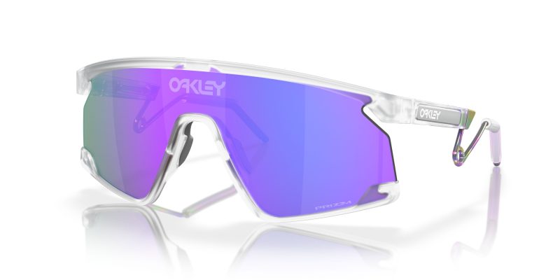 Oakley BXTR METAL OO9237-923702 - Quarter View