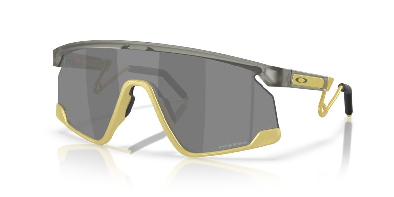 Oakley BXTR METAL OO9237-923714 - Quarter View