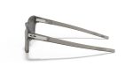 Oakley LATCH SQUARED (A) OO9358-935814 - Side View