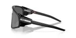 Oakley Latch Panel OO9404-01 - Side View Oakley Latch Panel OO9404-01 - Side View