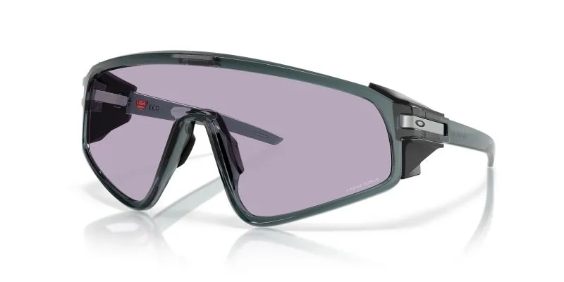 Oakley Latch Panel OO9404-13 - Quarter View