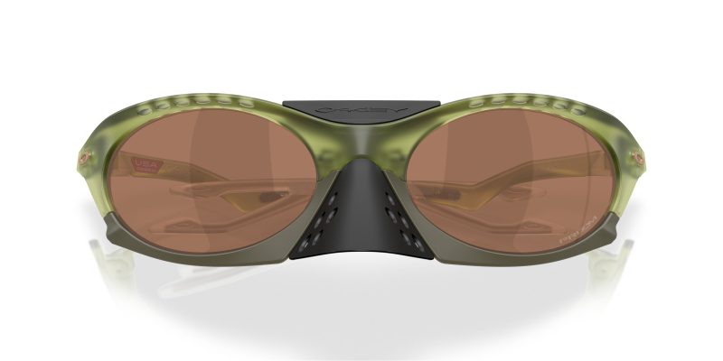 Oakley PLANTARIS OO9437-943703 - Folded View