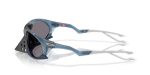 Oakley PLANTARIS OO9437-943709 - Side View