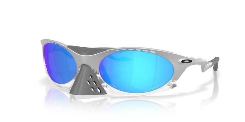 Oakley PLANTARIS OO9437-943713 - Quarter View