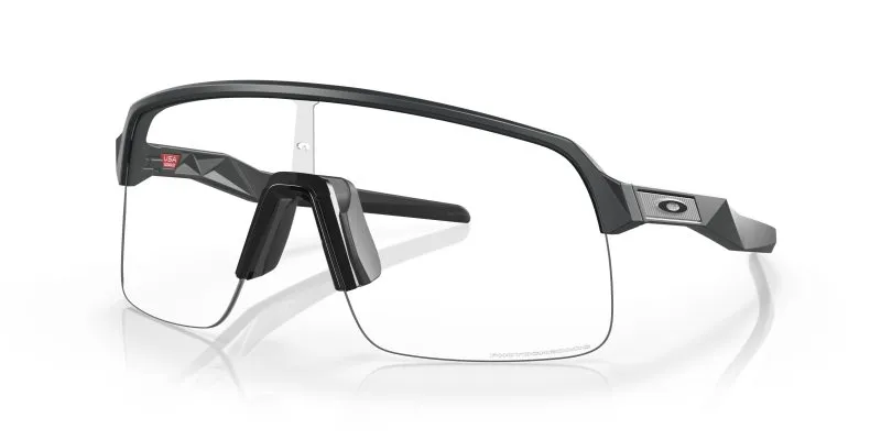 Oakley Sutro Lite (A) OO9463A-18 - Quarter View