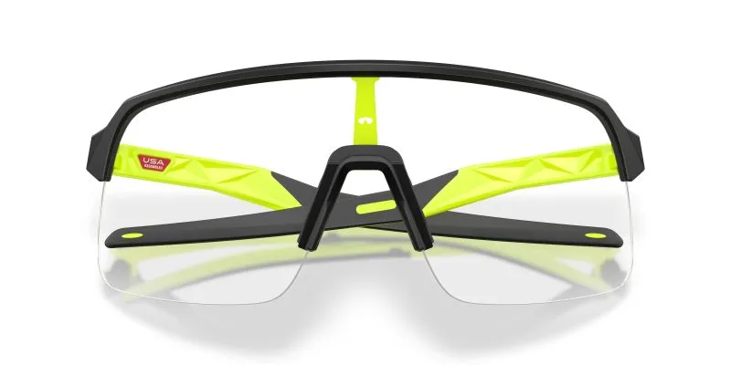 Oakley Sutro Lite (A) OO9463A-35 - Folded View