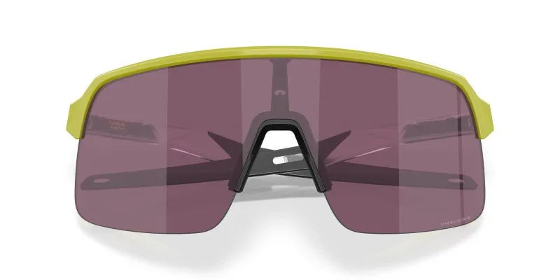Oakley Sutro Lite (A) OO9463A-37 - Folded View