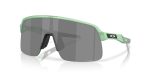 Oakley SUTRO LITE S OO9496-949611 - Quarter View Oakley SUTRO LITE S OO9496-949611 - Quarter View