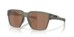 Oakley BRIZA OO9497-949705 - Quarter View Oakley BRIZA OO9497-949705 - Quarter View