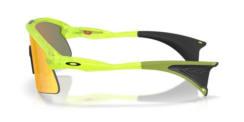 Oakley STUNT DEVIL OO9517-951703 - Side View