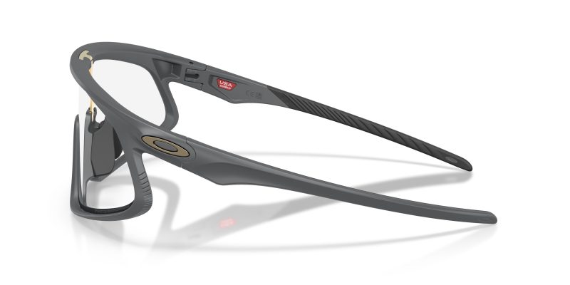 Oakley RSLV 141 OO9524D-952406 - Side View