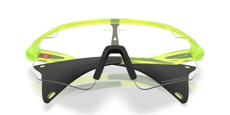 Oakley Stunt Devil A OO9525-04 - Folded View