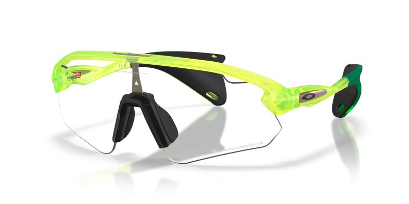 Oakley STUNT DEVIL A OO9525-952504 - Quarter View