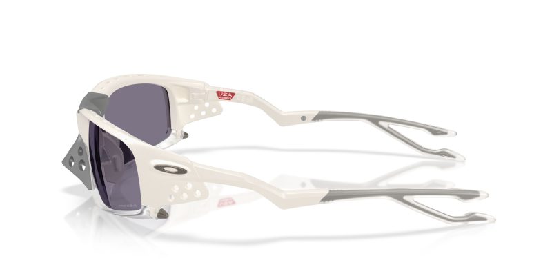 Oakley PLANTARIS SQ OO9529-952902 - Side View