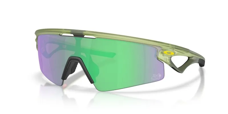 Oakley Sphaera Strike OO9531-09 - Quarter View