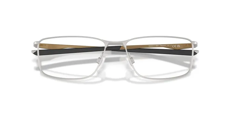 Oakley Socket 5.0 OX3217-18 Titanium Alloy Collection close-up ด้านหน้า