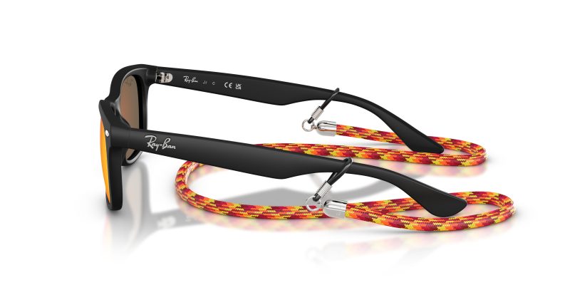 Rayban JUNIOR NEW WAYFARER RJ9052SF-70286Q - Side View