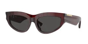Burberry BE4425U 411587 แว่นกันแดดลาย Check Red เลนส์เทาเข้ม ผู้หญิง