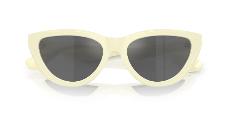 Burberry BE4436U 41456G close-up ด้านหน้า