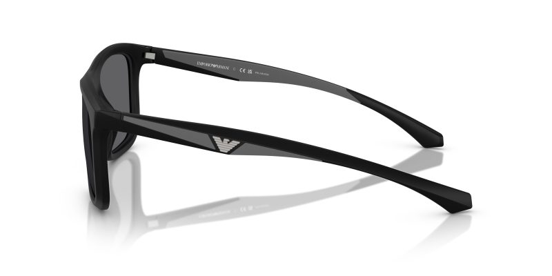 แว่นกันแดด Emporio Armani EA4234U 5001T3 มุมข้าง ดีไซน์ Italian Modern