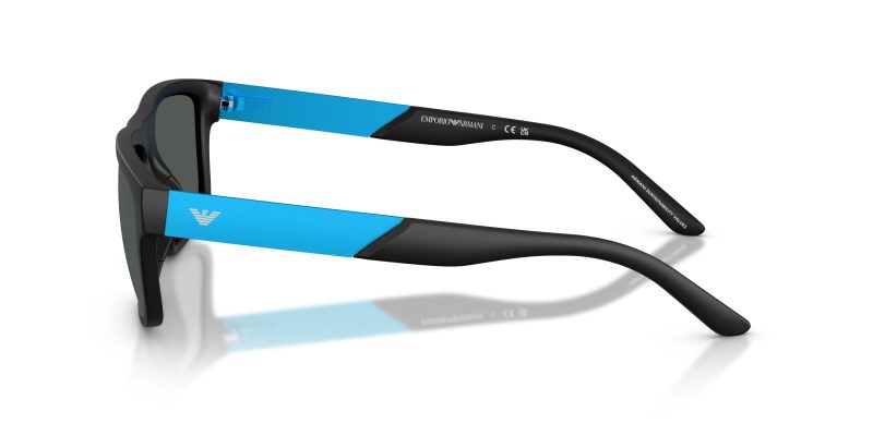แว่นกันแดด Emporio Armani EA4244U 500187 มุมข้าง ดีไซน์ Italian Modern