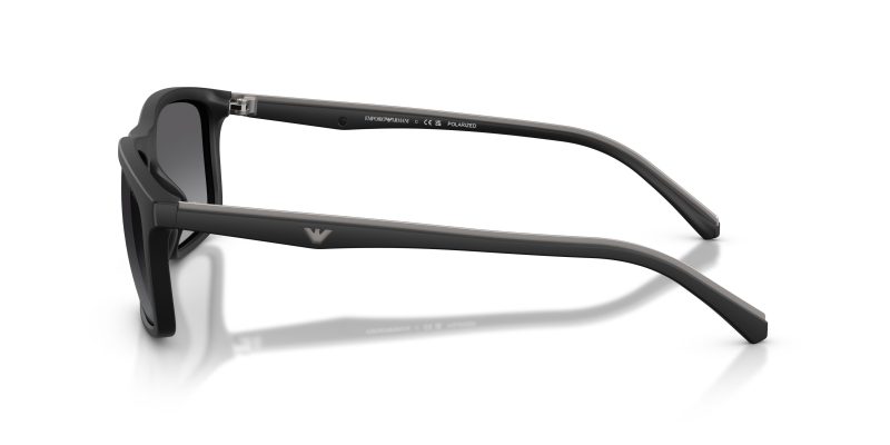 แว่นกันแดด Emporio Armani EA4257U 500181 มุมข้าง Pillow Polarized