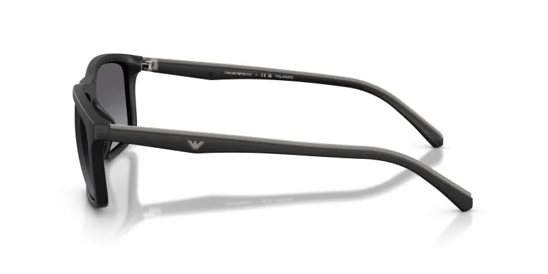 แว่นกันแดด Emporio Armani EA4257U 500181 มุมข้าง Pillow Polarized