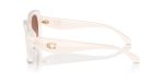 แว่นกันแดด Coach HC8391U 580513 มุมข้าง เนื้ออะซิเตทขุ่นแบบ Milky finish