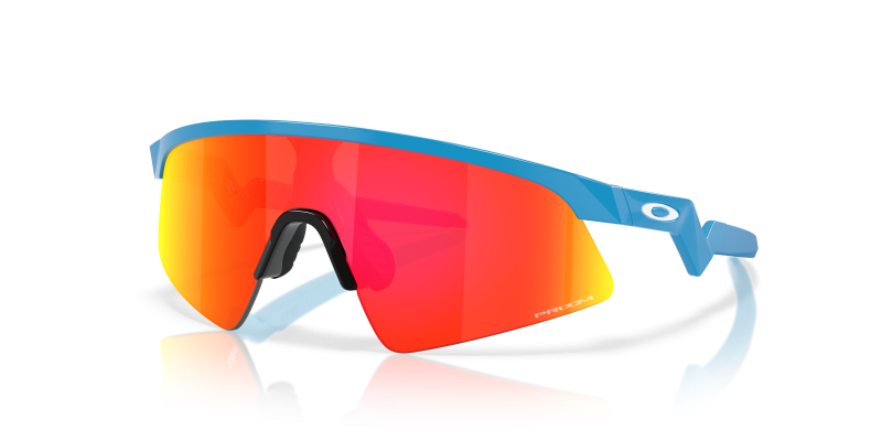 Oakley Resistor Sweep OJ9015-02 Polished Sky Blue Prizm Ruby มุมเฉียง