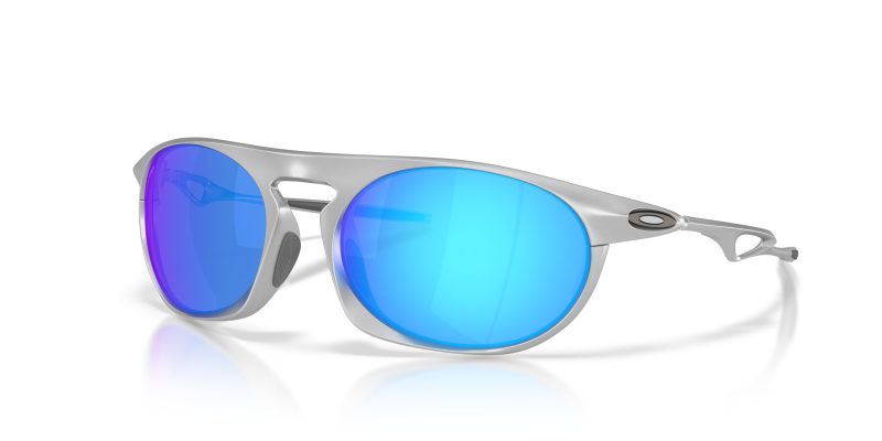Oakley OO4065 406502 มุมเอียง 3/4