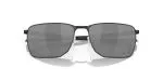 Oakley OO4142-01 close-up ด้านหน้า