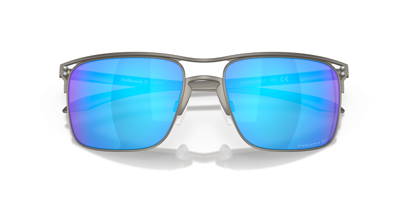 Oakley Holbrook TI OO6048-04 Matte Gunmetal Prizm Sapphire Polarized ระยะใกล้