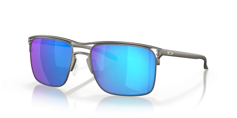 Oakley Holbrook TI OO6048-04 Matte Gunmetal Prizm Sapphire Polarized มุมเฉียง