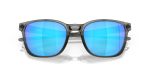 Oakley OO9018 901814 close-up ด้านหน้า