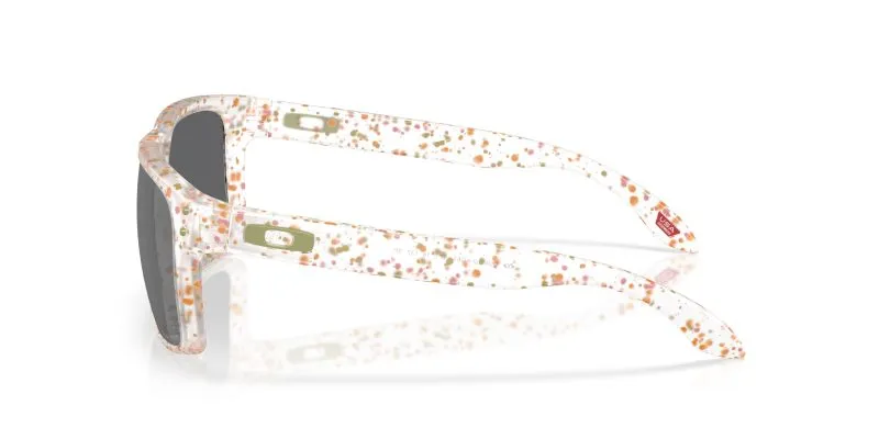 แว่นกันแดด Oakley OO9102-AG มุมข้าง สีClear Terrazzo