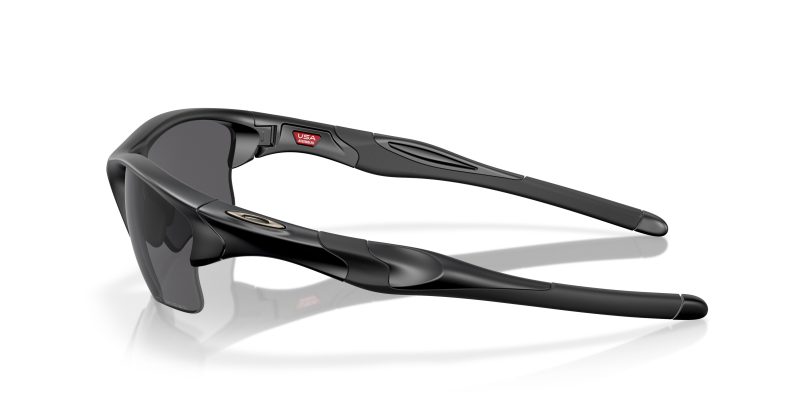 แว่นกันแดด Oakley OO9154 915413 มุมข้าง สีดำด้าน
