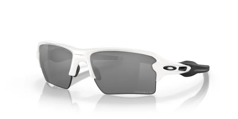 Oakley OO9188-81 มุมเอียง 3/4