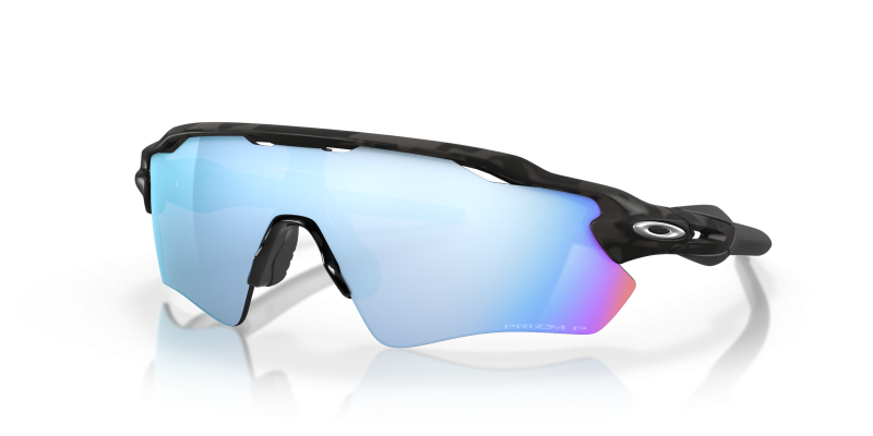 Oakley Radar EV Path OO9208-C0 Matte Black Camo Prizm Deep Water Polarized มุมเฉียง