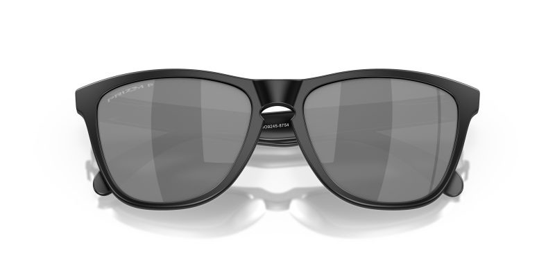Oakley OO9245 924587 close-up ด้านหน้า