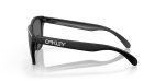 แว่นกันแดด Oakley OO9245 924587 มุมข้าง สีดำด้าน
