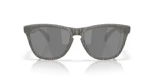 Oakley OO9245-E6 ด้านหน้า