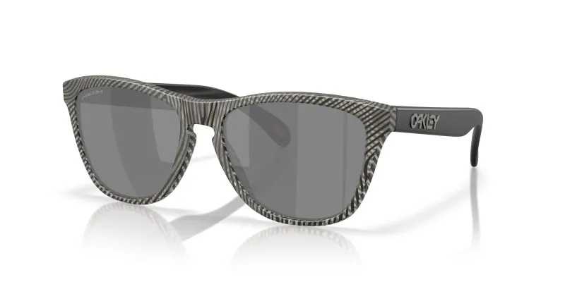 Oakley OO9245-E6 มุมเอียง 3/4