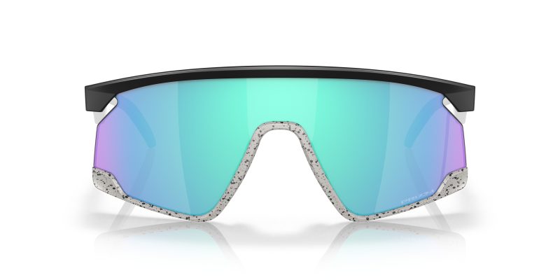 Oakley OO9280 928003 ด้านหน้า