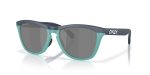 Oakley OO9284A 928414 มุมเอียง 3/4