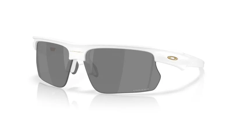 Oakley OO9400-22 มุมเอียง 3/4