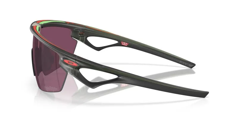 แว่นกันแดด Oakley OO9403-22 มุมข้าง สีหมึกมะกอกด้าน ดีไซน์ ทรอย ลี